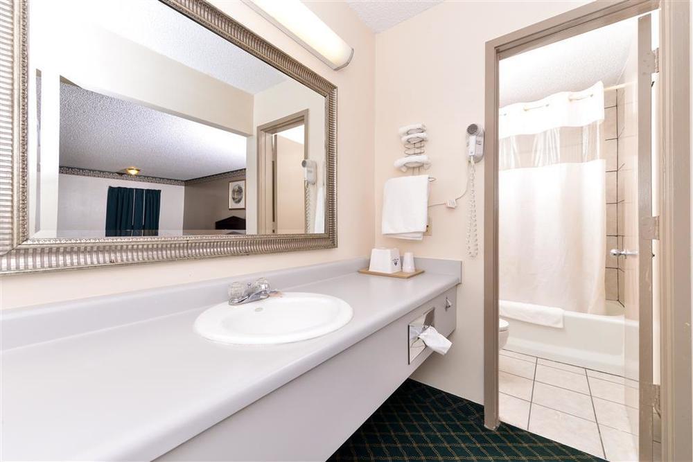 Five Star Inn Burleson Δωμάτιο φωτογραφία